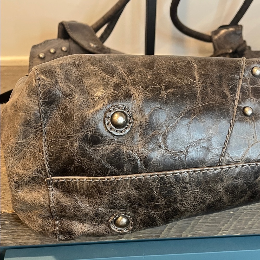 Vintage NWT Frye Elaine Studded Shoulder Bag. - Picture 8 of 11